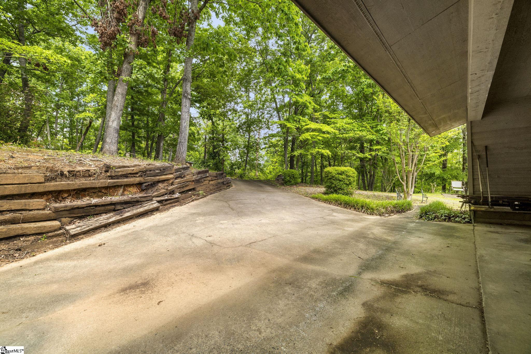 159 Edwards Road Marietta, SC 29661 - Photo 39 of 50