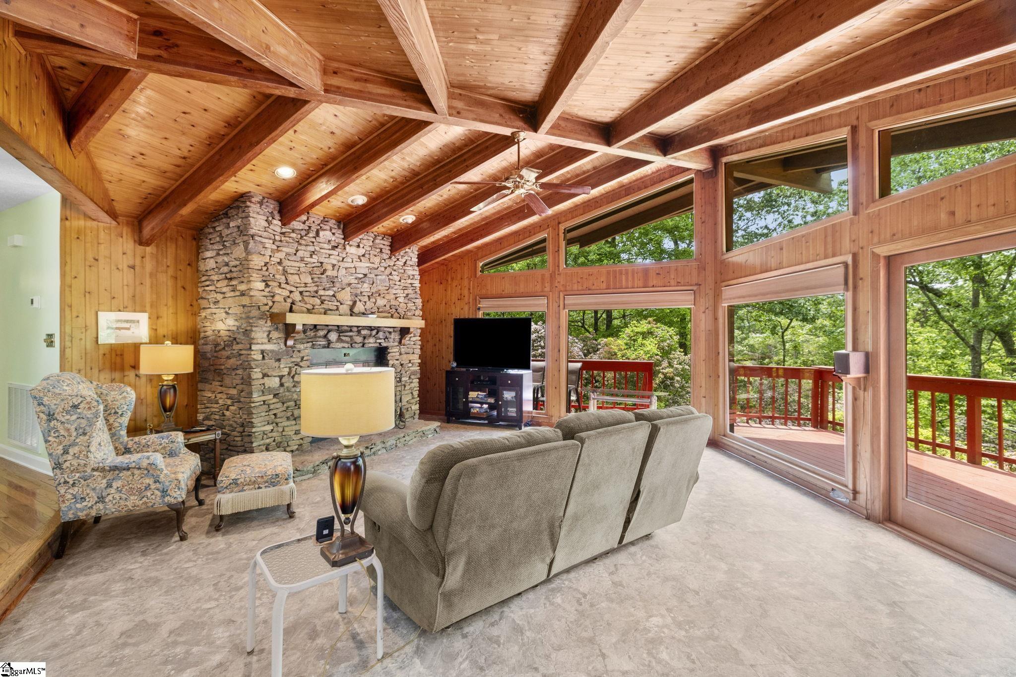 159 Edwards Road Marietta, SC 29661 - Photo 6 of 50