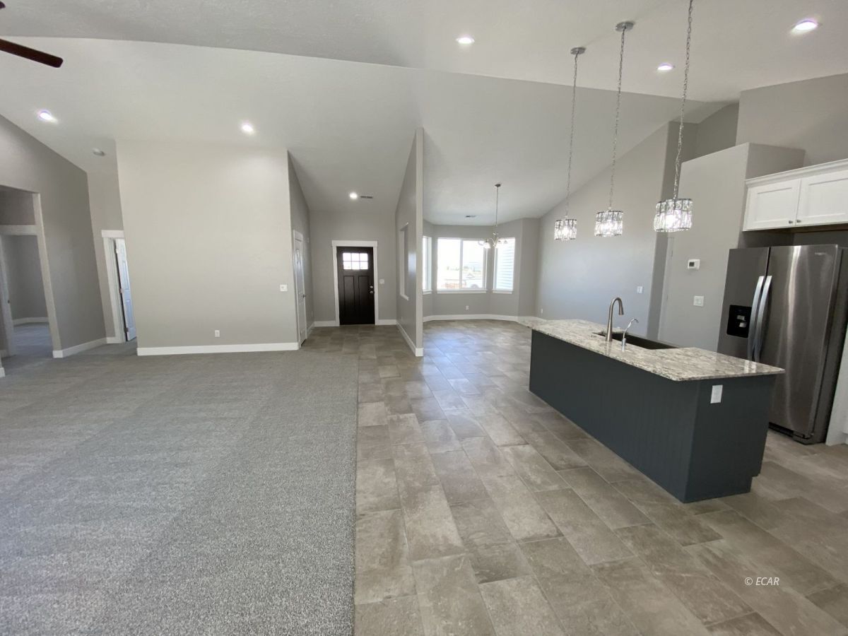 656 Amber Way Elko, NV 89801 - Photo 6 of 33 Gallery Image 6