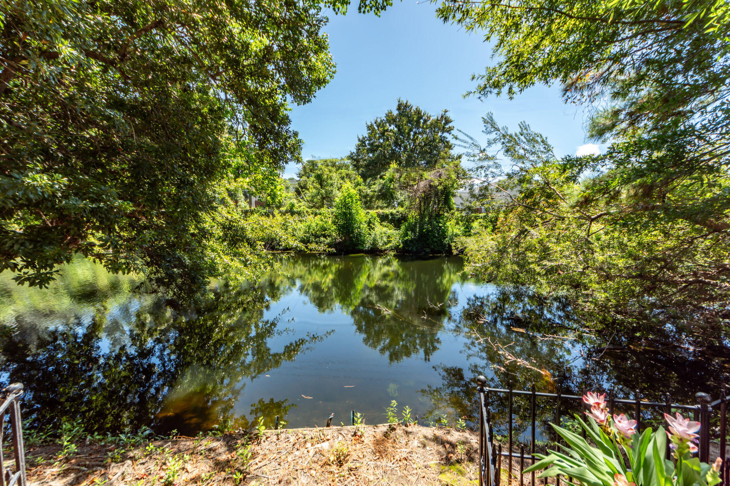 1069 Mathis Ferry Road Mount Pleasant, SC 29464 - Photo 19 of 45 211069MathisFerry