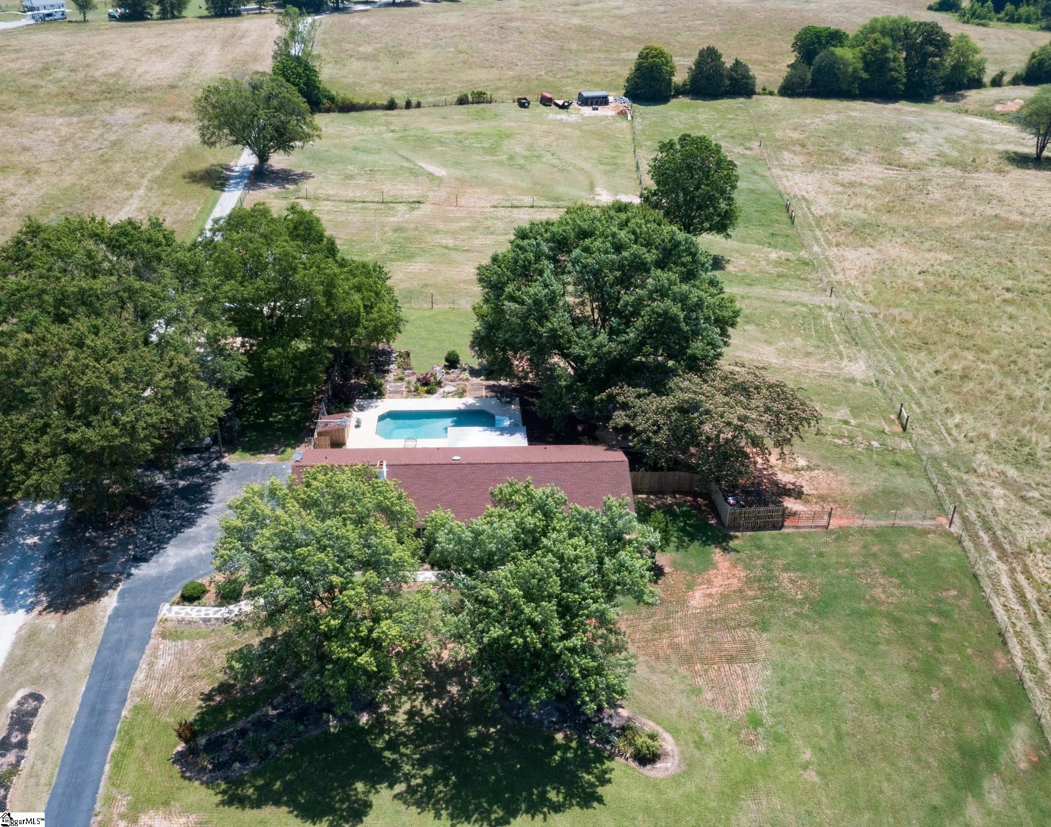 1526 Pitts Road Laurens, SC 29360 - Photo 29 of 35