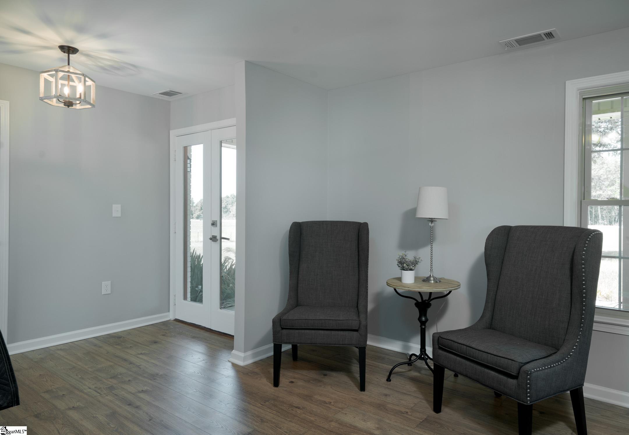 1526 Pitts Road Laurens, SC 29360 - Photo 4 of 35