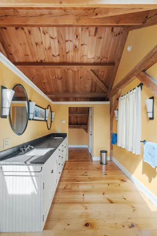 $900,000 | 427 Mt Pisgah Road, Winthrop, ME 04364