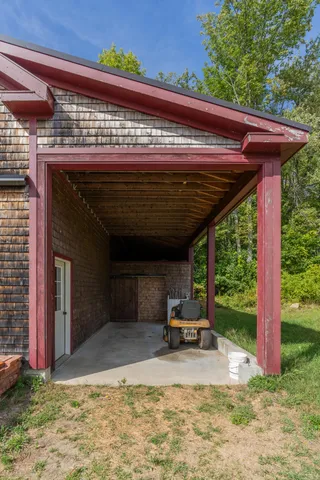 $900,000 | 427 Mt Pisgah Road, Winthrop, ME 04364
