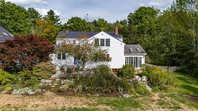 $900,000 | 427 Mt Pisgah Road, Winthrop, ME 04364