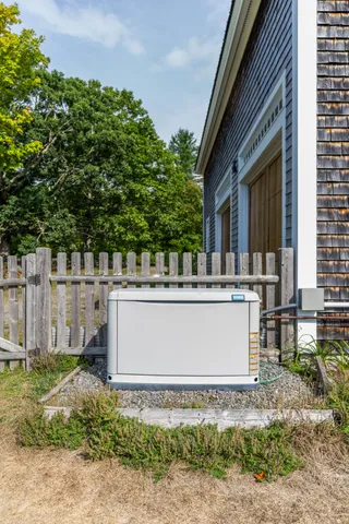 $900,000 | 427 Mt Pisgah Road, Winthrop, ME 04364