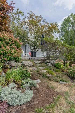 $900,000 | 427 Mt Pisgah Road, Winthrop, ME 04364