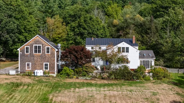 $900,000 | 427 Mt Pisgah Road, Winthrop, ME 04364