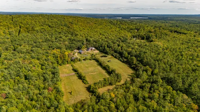 $900,000 | 427 Mt Pisgah Road, Winthrop, ME 04364