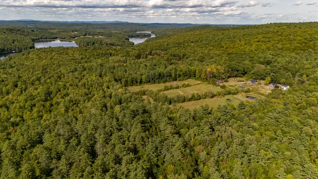 $900,000 | 427 Mt Pisgah Road, Winthrop, ME 04364