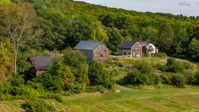 $900,000 | 427 Mt Pisgah Road, Winthrop, ME 04364