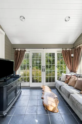 $900,000 | 427 Mt Pisgah Road, Winthrop, ME 04364