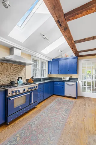 $900,000 | 427 Mt Pisgah Road, Winthrop, ME 04364