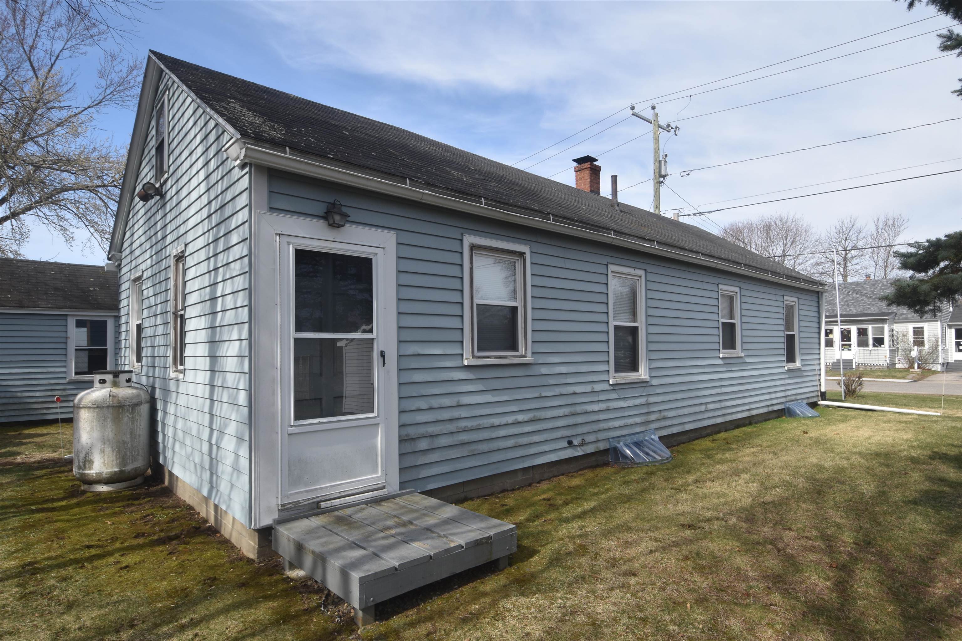 35 Olde Farm Lane Rochester, NH 03867 - Photo 3 of 17