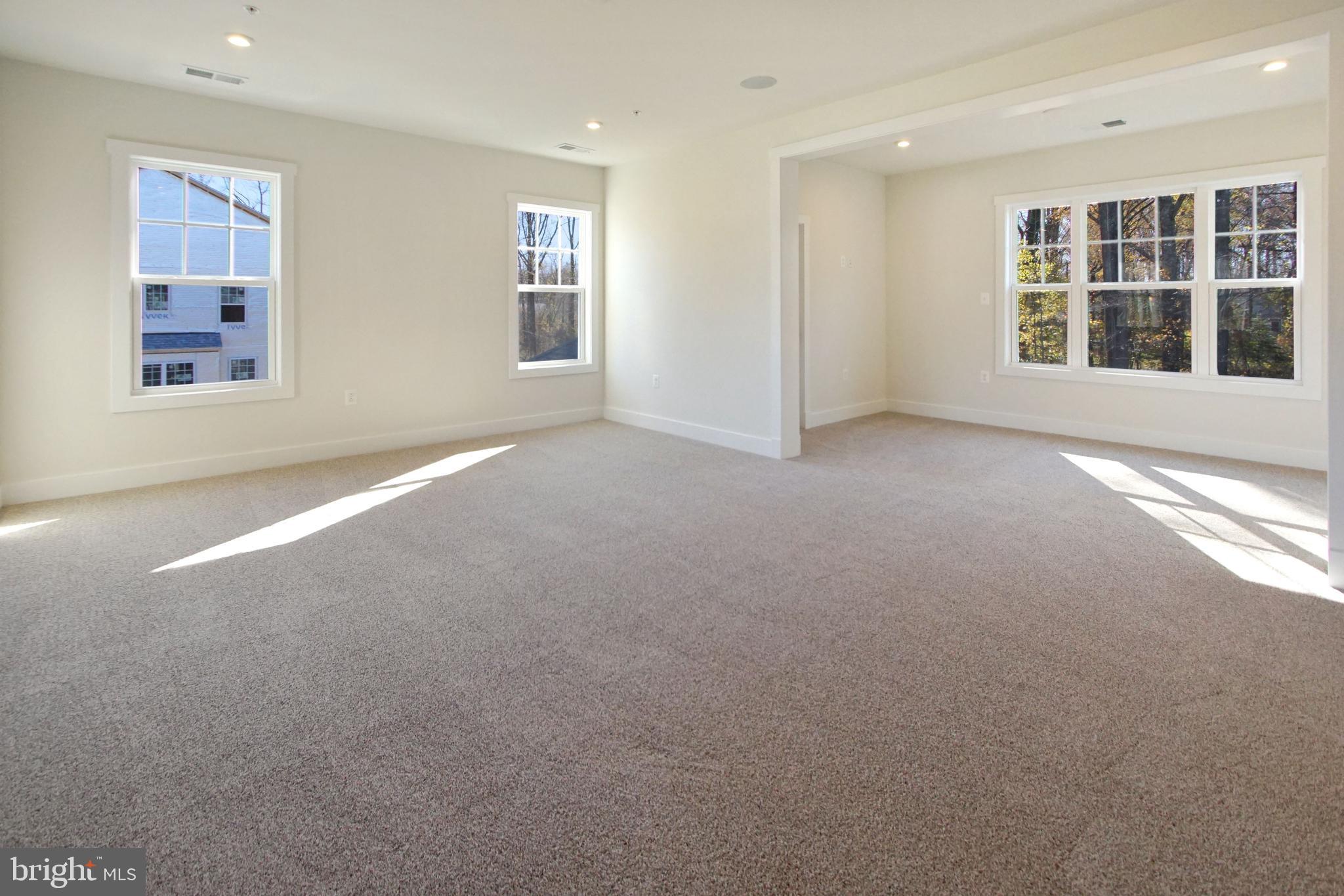 7327 Wisteria Point Drive, Unit 34 Hanover, MD 21076 - Photo 29 of 36 a view of an empty room with a window