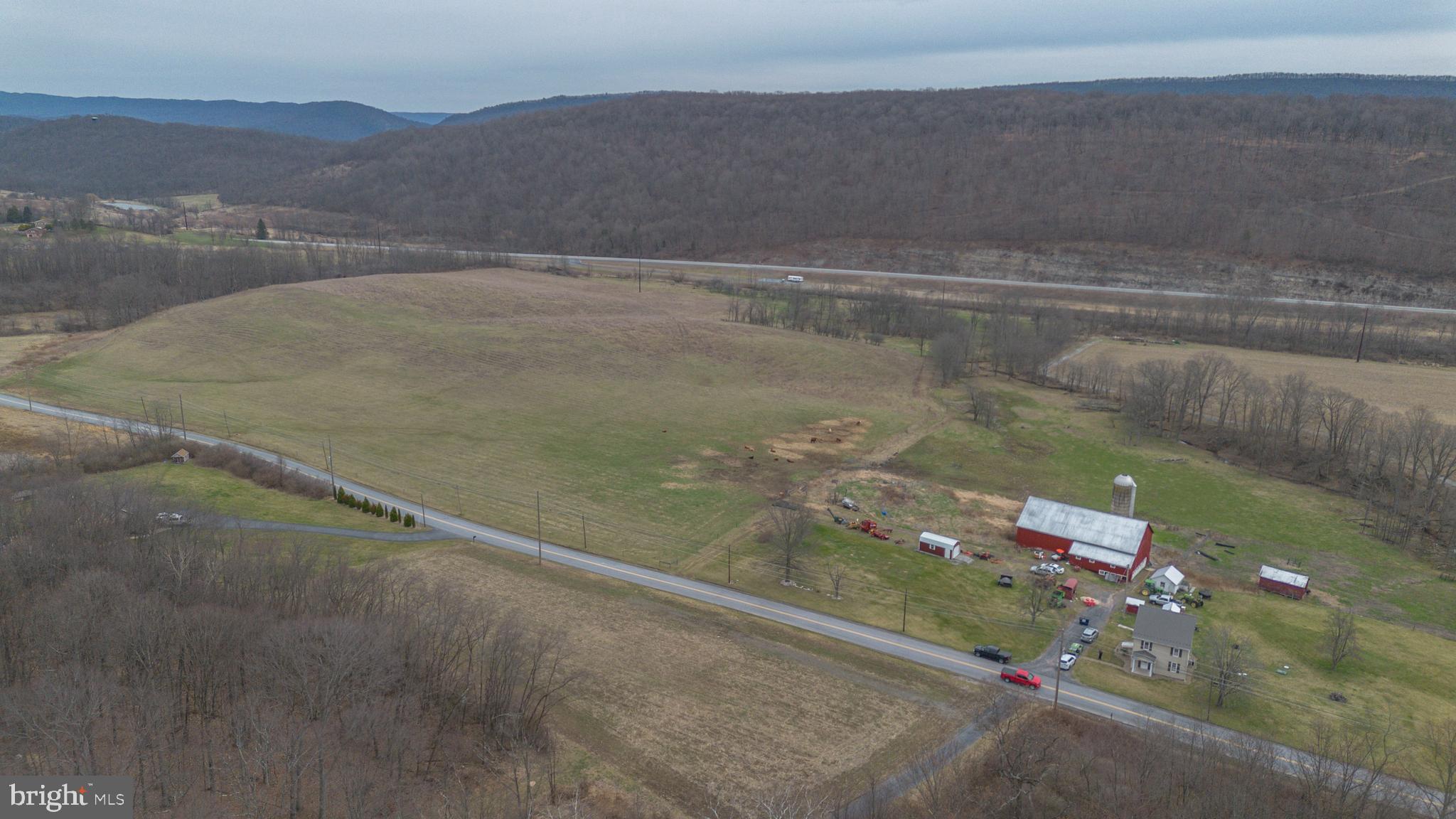 1927 Cumberland Road Bedford, PA 15522 - Photo 12 of 61 view of outdoor space and mountain view