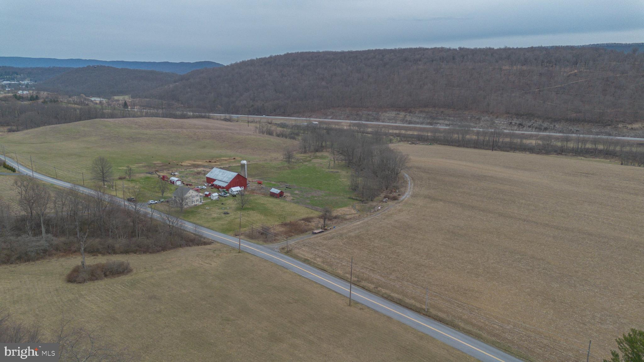 1927 Cumberland Road Bedford, PA 15522 - Photo 16 of 61