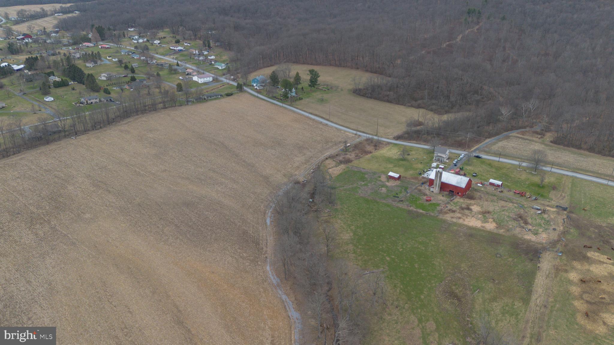 1927 Cumberland Road Bedford, PA 15522 - Photo 7 of 61