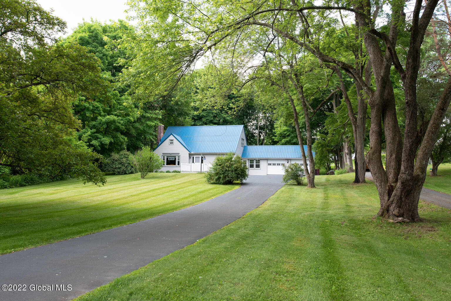 384 Brunswick Road Troy, NY 12180 - Photo 27 of 31 DSC_5461