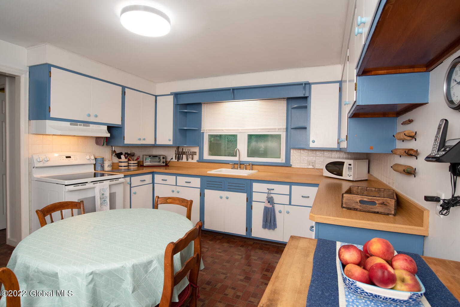 384 Brunswick Road Troy, NY 12180 - Photo 7 of 31 DSC_5515-Edit