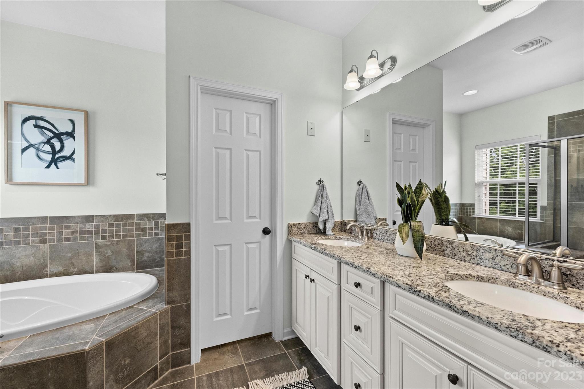 6218 Rockefeller Lane Charlotte, NC 28210 - Photo 28 of 45 Gallery Image 28