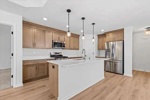 $402,900 | 520 Hunter Oaks Boulevard, Unit 801, Watertown, WI 53094