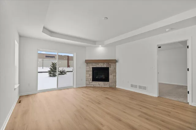 $402,900 | 520 Hunter Oaks Boulevard, Unit 801, Watertown, WI 53094