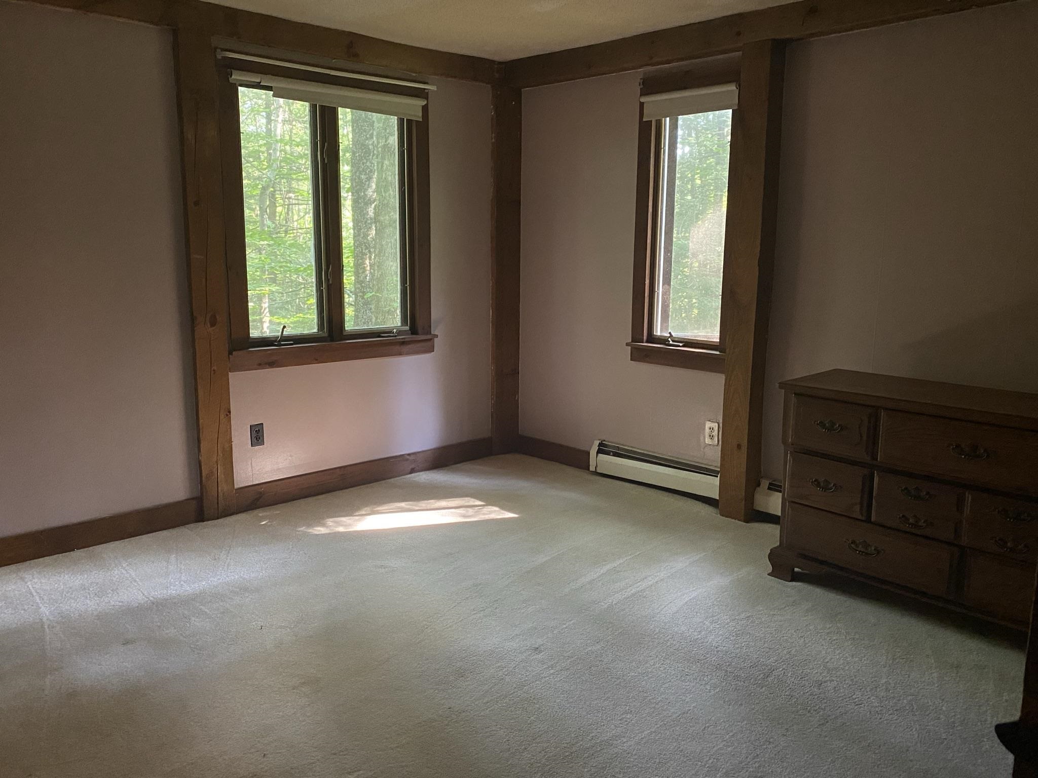 394 Stage Road Nottingham, NH 03291 - Photo 14 of 38