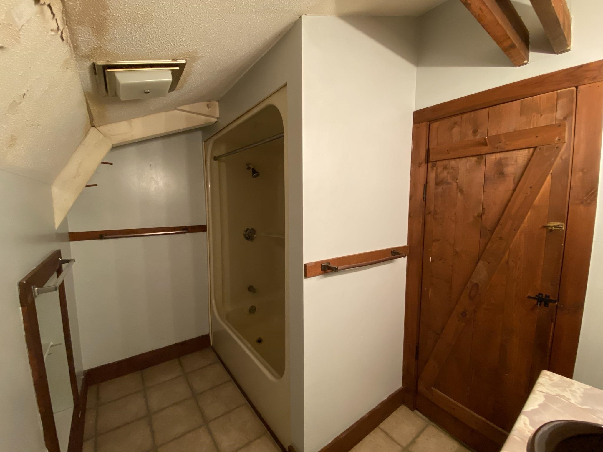 394 Stage Road Nottingham, NH 03291 - Photo 24 of 38