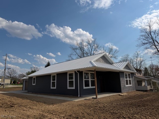 6446 Navarre Road Southwest Navarre, OH 44662 - Photo 4 of 18