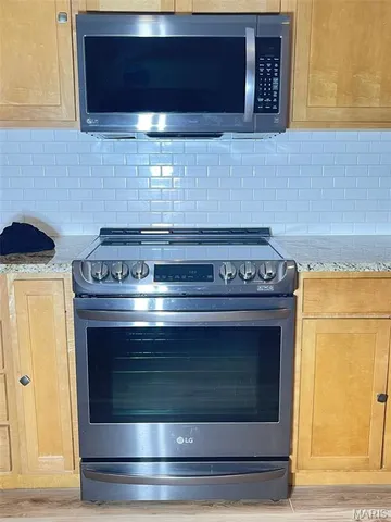 $165,000 | 16518 Victoria Crossing Drive, Unit B, Wildwood, MO 63040