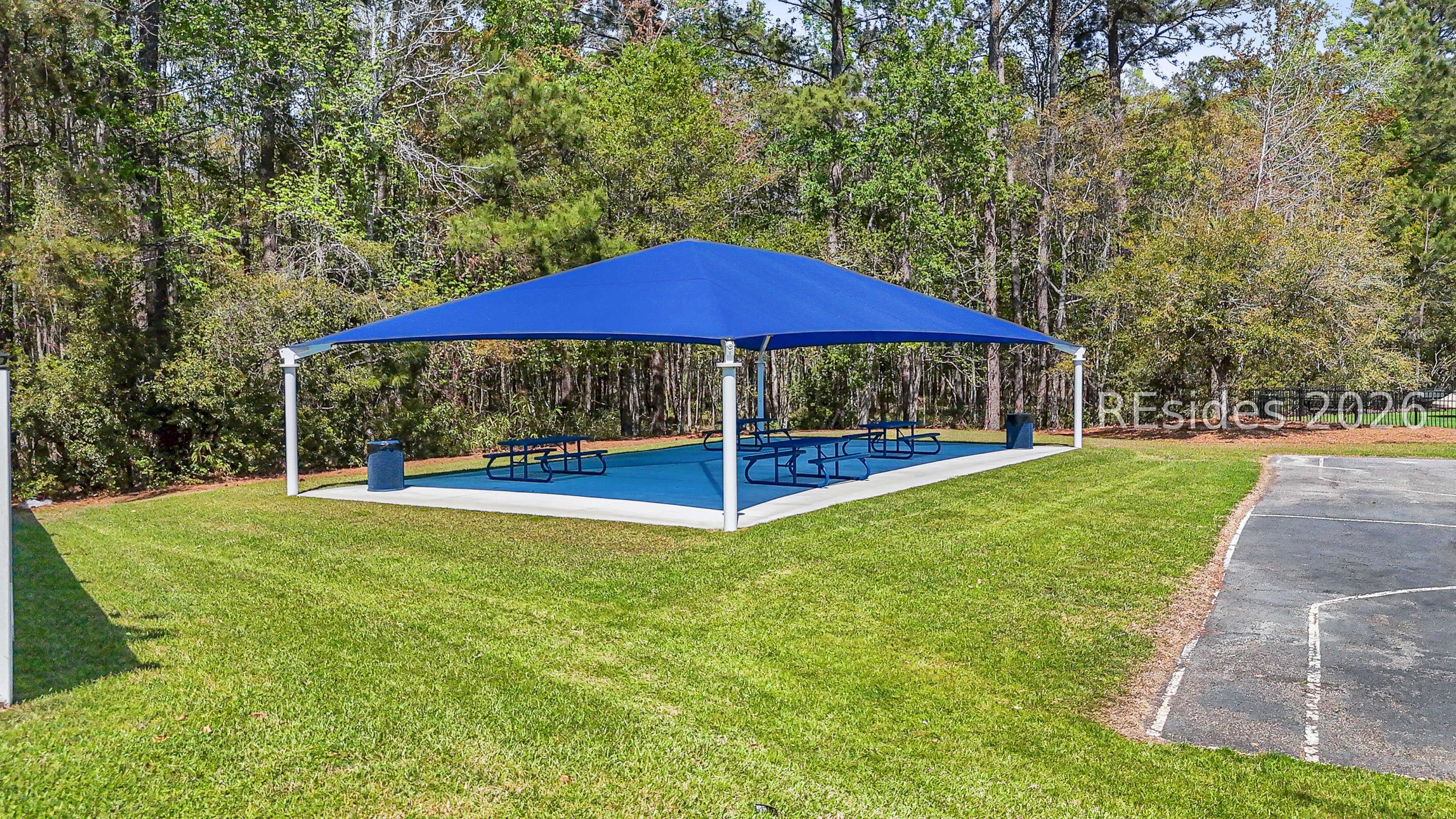 347 Campus Lane Bluffton, SC 29909 - Photo 28 of 29 Picnic area