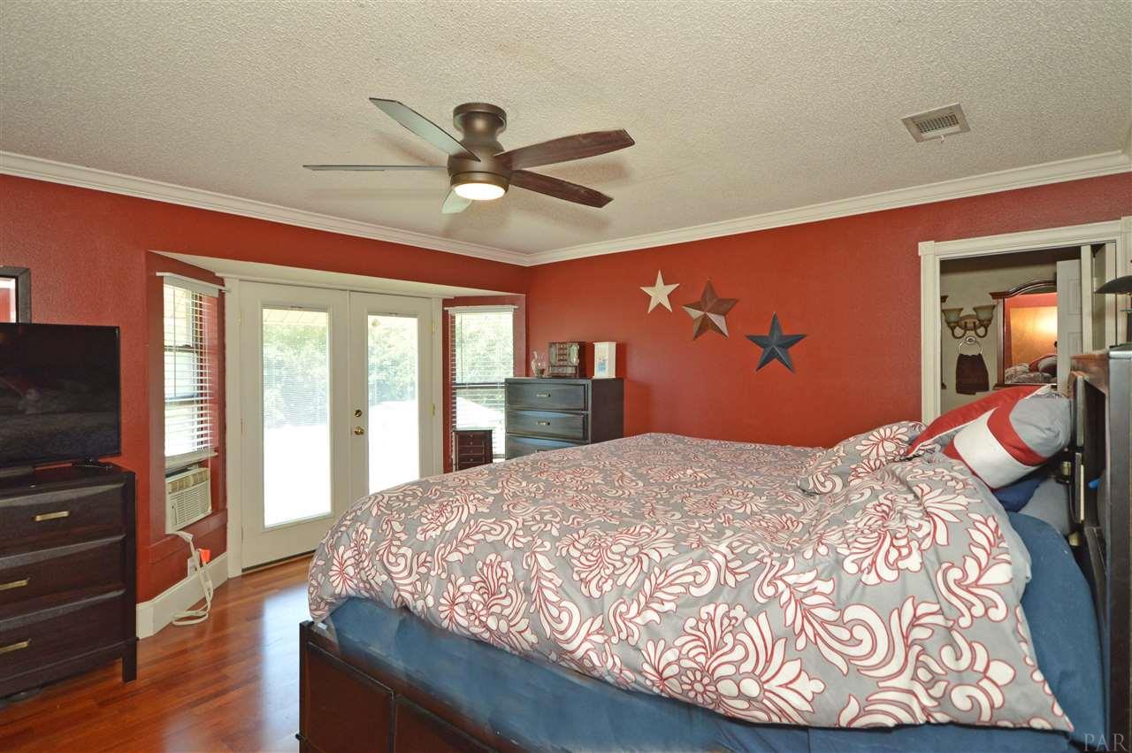 5637 Rolyat Road Pace, FL 32571 - Photo 37 of 47 Gallery Image 37