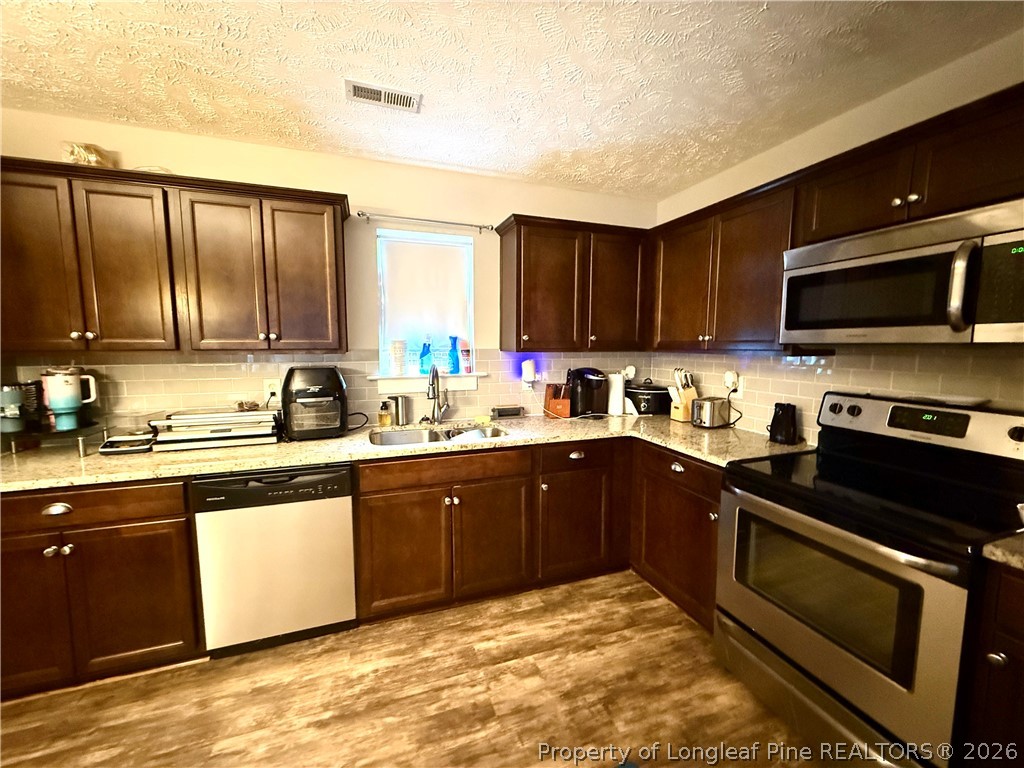 6004 Oak Spring Street Stedman, NC 28391 - Photo 6 of 18