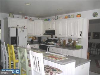 3071 Glassboro Cross Keys Road Williamstown, NJ 08094 - Photo 4 of 6 Kitchen