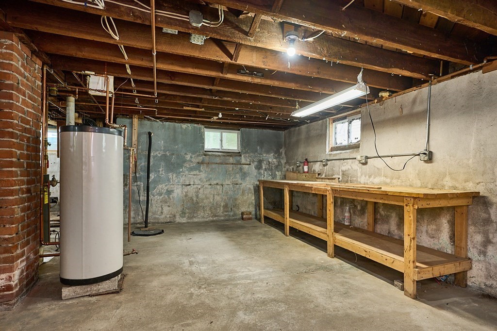 19 Powell Street Northampton, MA 01062 - Photo 21 of 40 a view of a room with washing machine