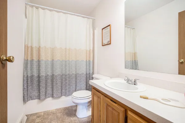 $369,900 | 1177 106th Avenue, Plainwell, MI 49080