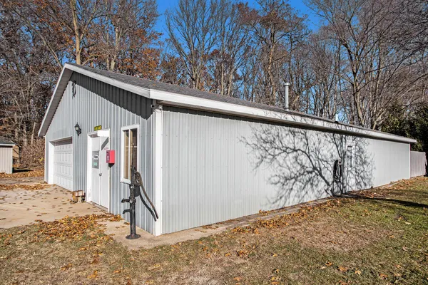 $369,900 | 1177 106th Avenue, Plainwell, MI 49080