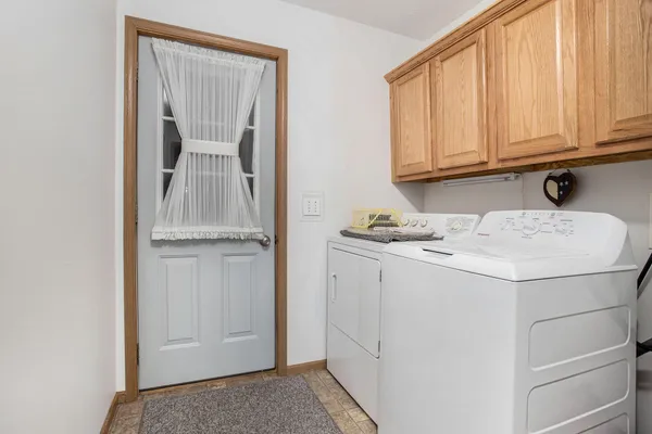 $369,900 | 1177 106th Avenue, Plainwell, MI 49080