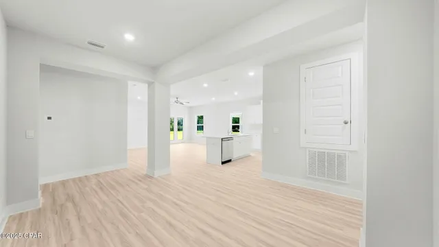 $409,900 | 5160 Porter Way, Panama City, FL 32404