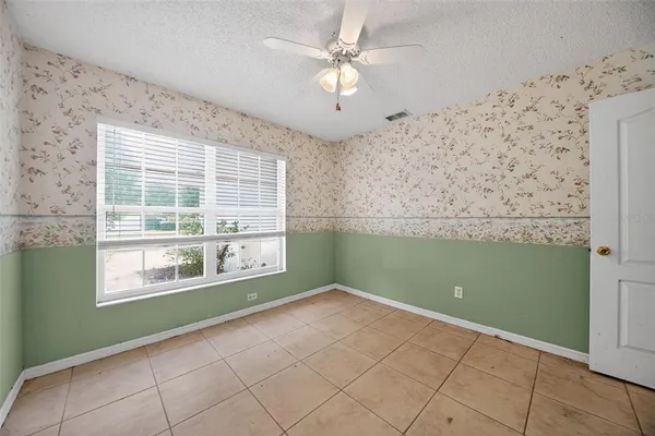 $300,000 | 2518 Maywood Street, Eustis, FL 32726