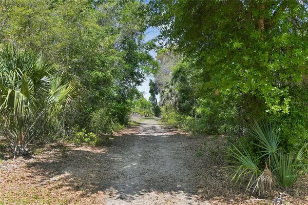 $300,000 | 2518 Maywood Street, Eustis, FL 32726