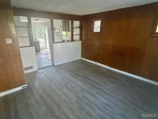 $89,900 | 5612 Hamilton Avenue, St. Louis, MO 63136