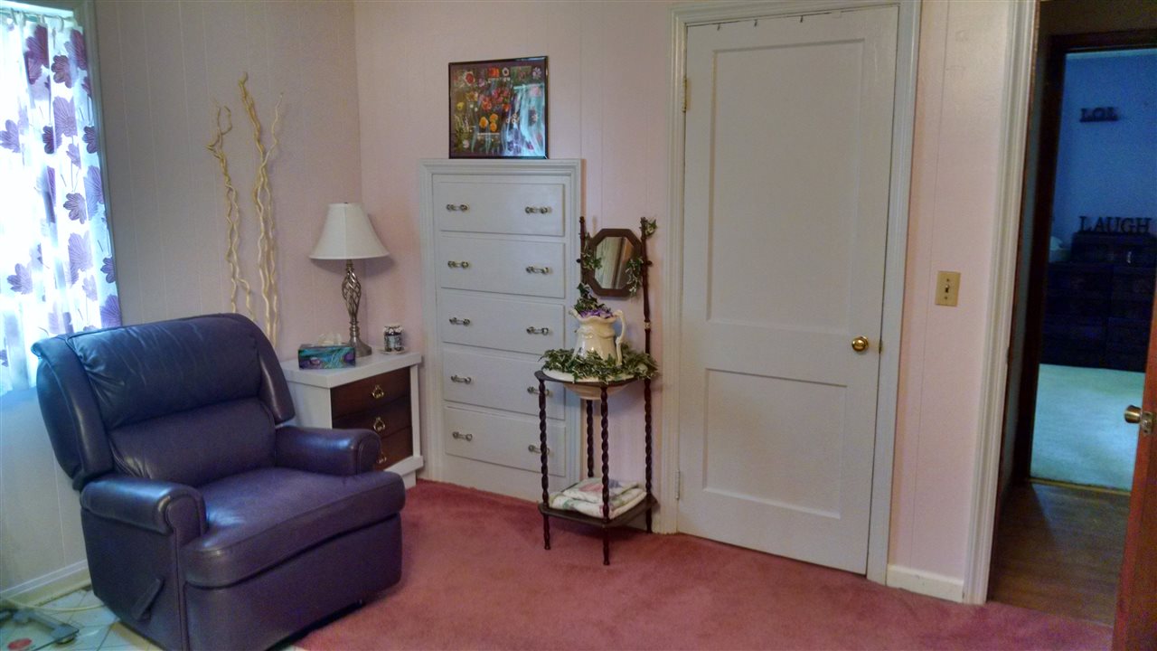 25 West River Road Mount Pleasant, MI 48858 - Photo 14 of 42 1803171-13.JPG