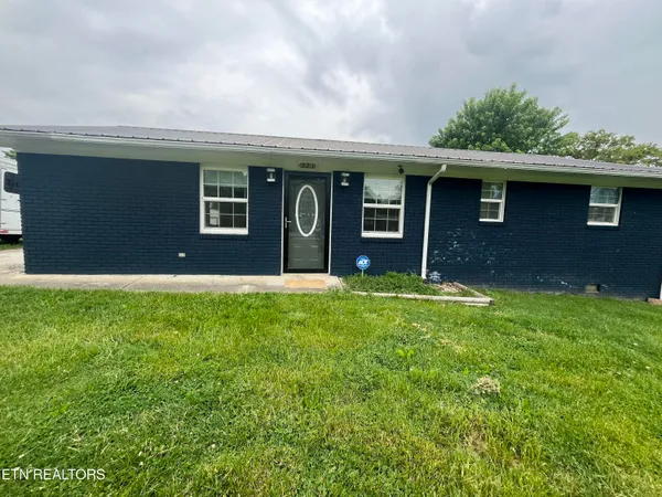 $249,500 | 321 Parliament Road, Harrogate, TN 37752