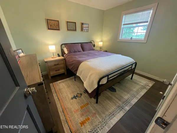 $249,500 | 321 Parliament Road, Harrogate, TN 37752
