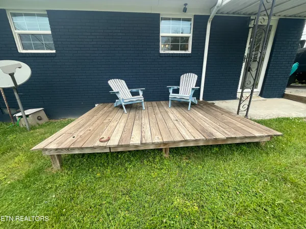 $249,500 | 321 Parliament Road, Harrogate, TN 37752