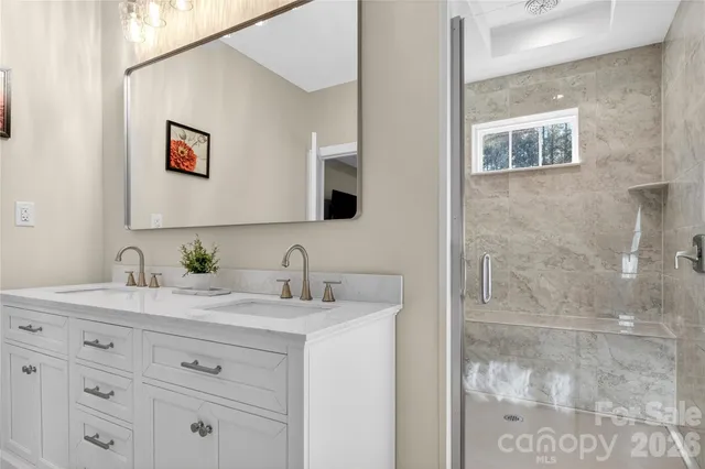 $925,000 | 4616 Gold Finch Drive, Denver, NC 28037