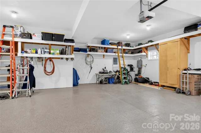 $925,000 | 4616 Gold Finch Drive, Denver, NC 28037