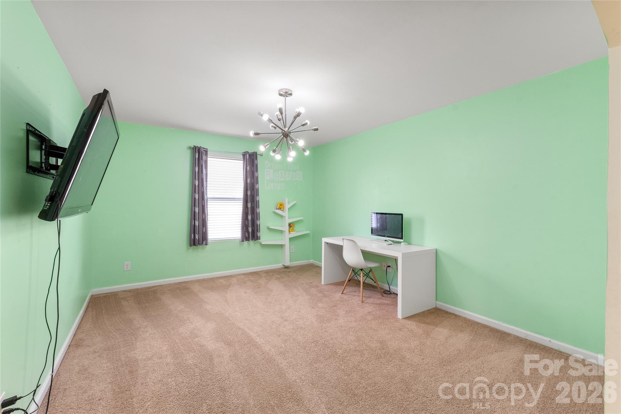 10229 Snowbell Court Charlotte, NC 28215 - Photo 7 of 46